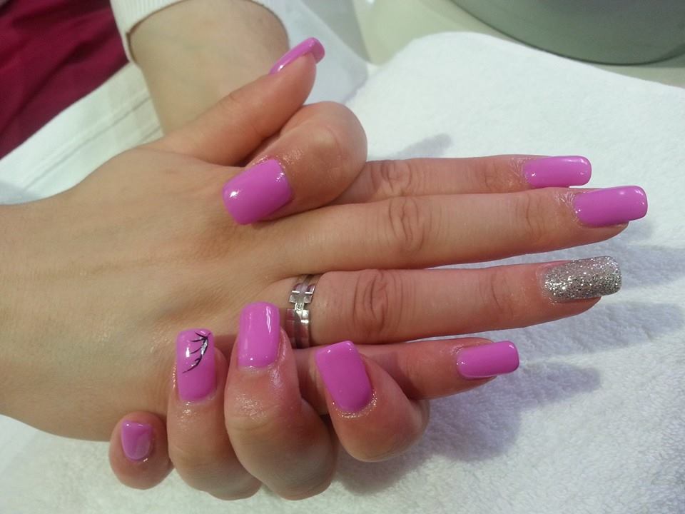 Pose de Semi,permanent et gel pailleté argenté 02
